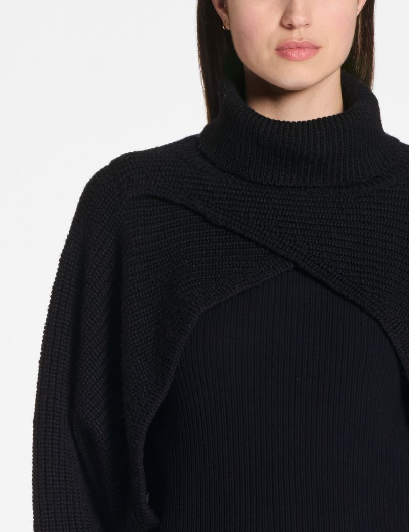 Sarah Pacini Poncho – maille côtelée