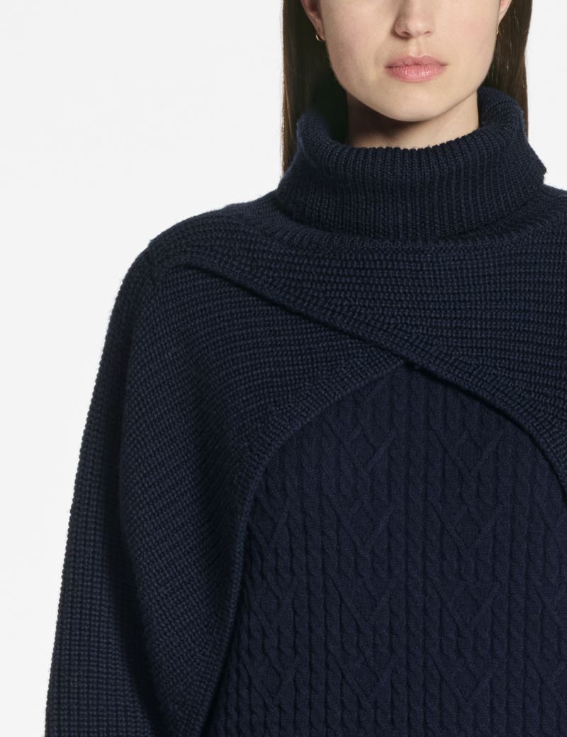Sarah Pacini Poncho – maille côtelée