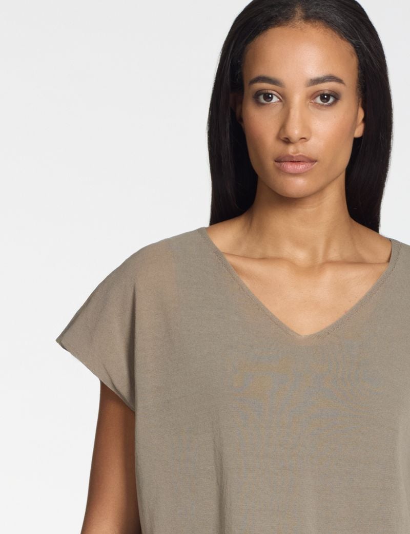 Sarah Pacini V-neck sweater – Mako cotton