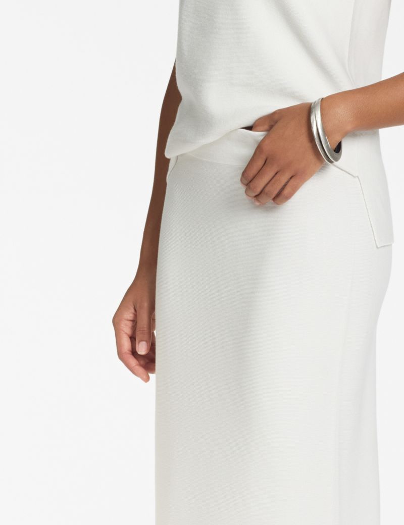 Sarah Pacini Long knitted skirt – seamless