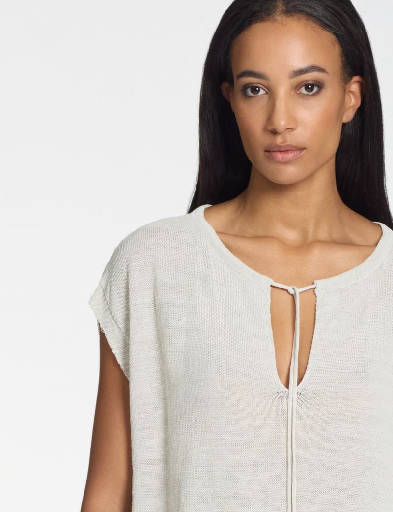 Sarah Pacini Sweater – adjustable neckline