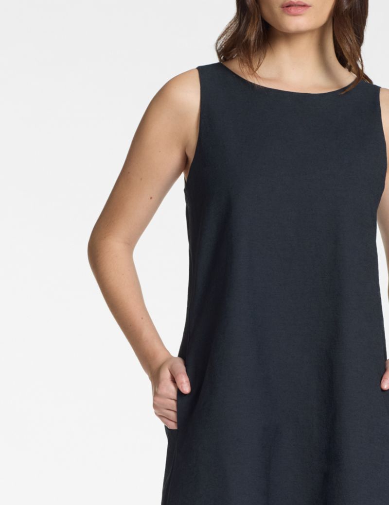 Sarah Pacini Backless dress – textured cotton