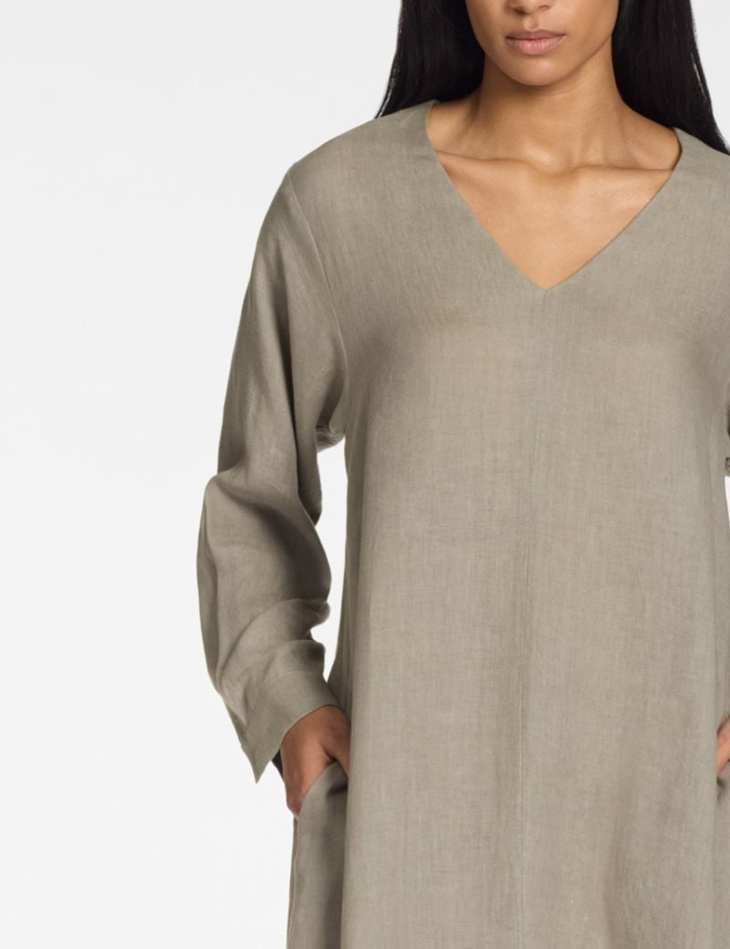 Sarah Pacini V-neck long dress – 100% linen