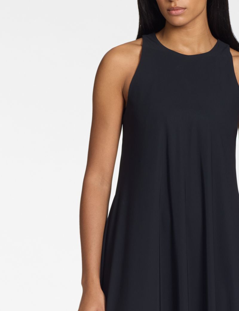 Sarah Pacini Robe longue sans manches – tissu techno