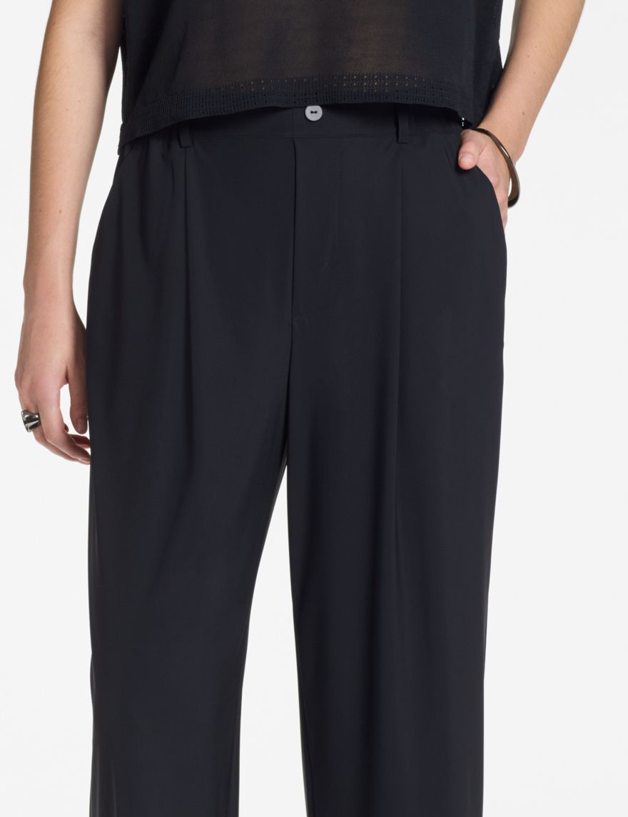 Sarah Pacini Straight Pants – techno fabric