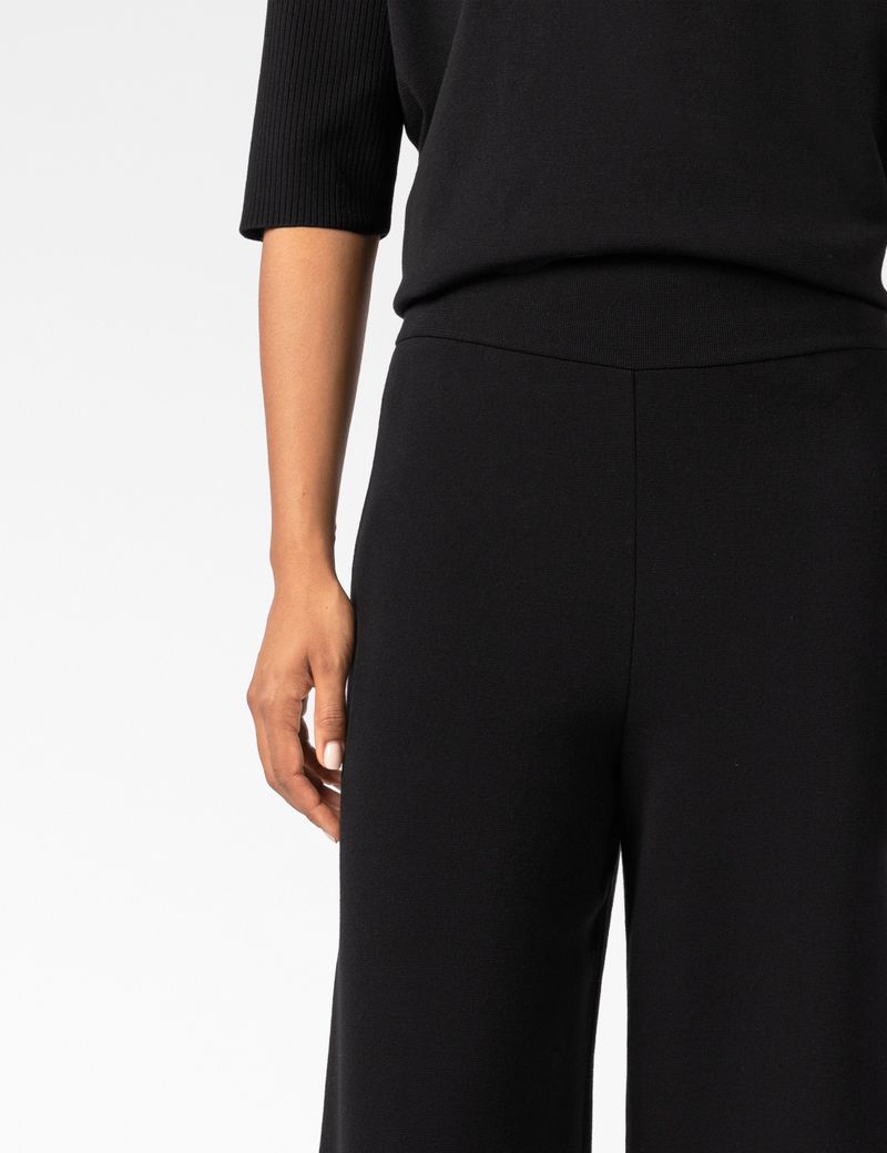 Sarah Pacini KNIT PANTS – STRUCTURED STRETCH VISCOSE