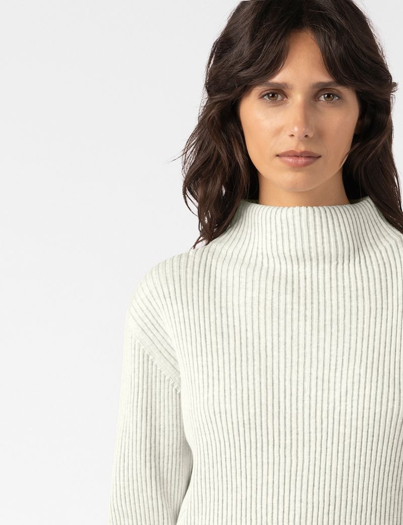 Sarah Pacini PULLOVER MIT STEHKRAGEN – IRISIERENDER RIPPSTRICK