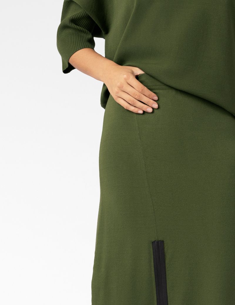 Sarah Pacini Maxi skirt – adjustable slit
