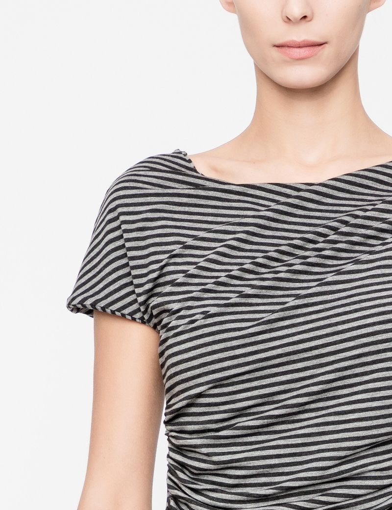 Sarah Pacini TOP - GATHERED DETAILS