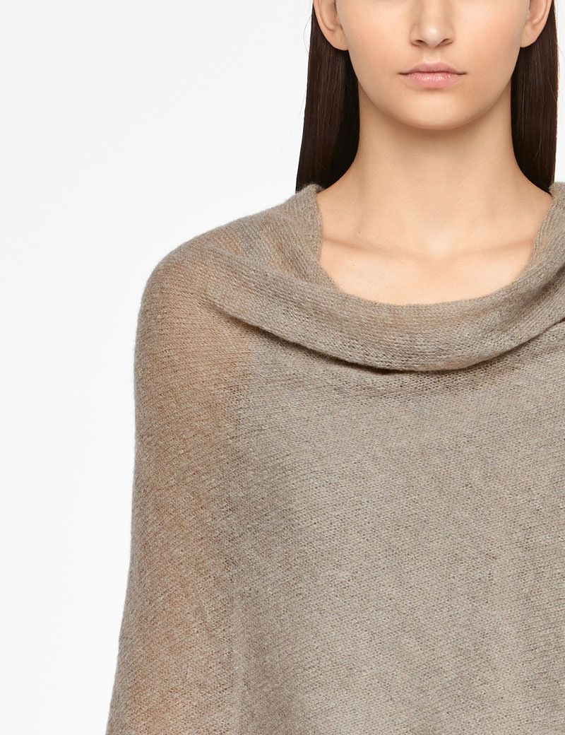 Sarah Pacini MOHAIR PONCHO