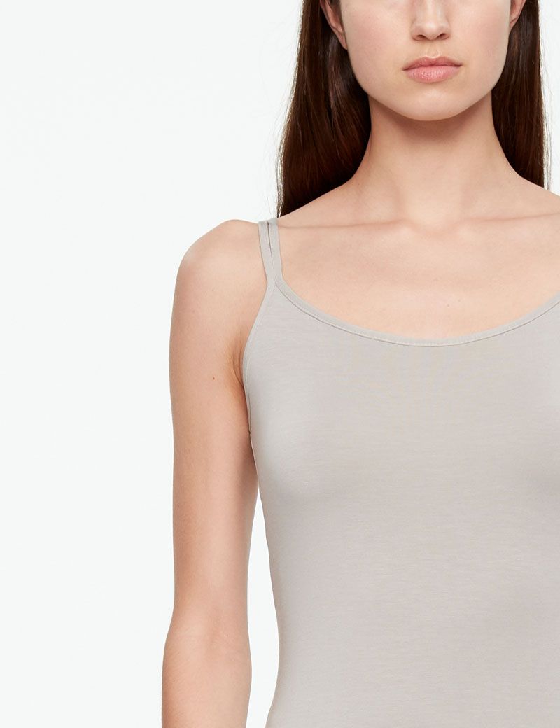 Sarah Pacini T-SHIRT - NEELAH