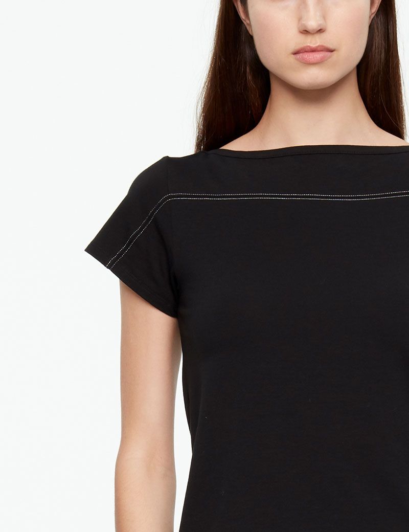Sarah Pacini T-SHIRT - OVERSTIKKING