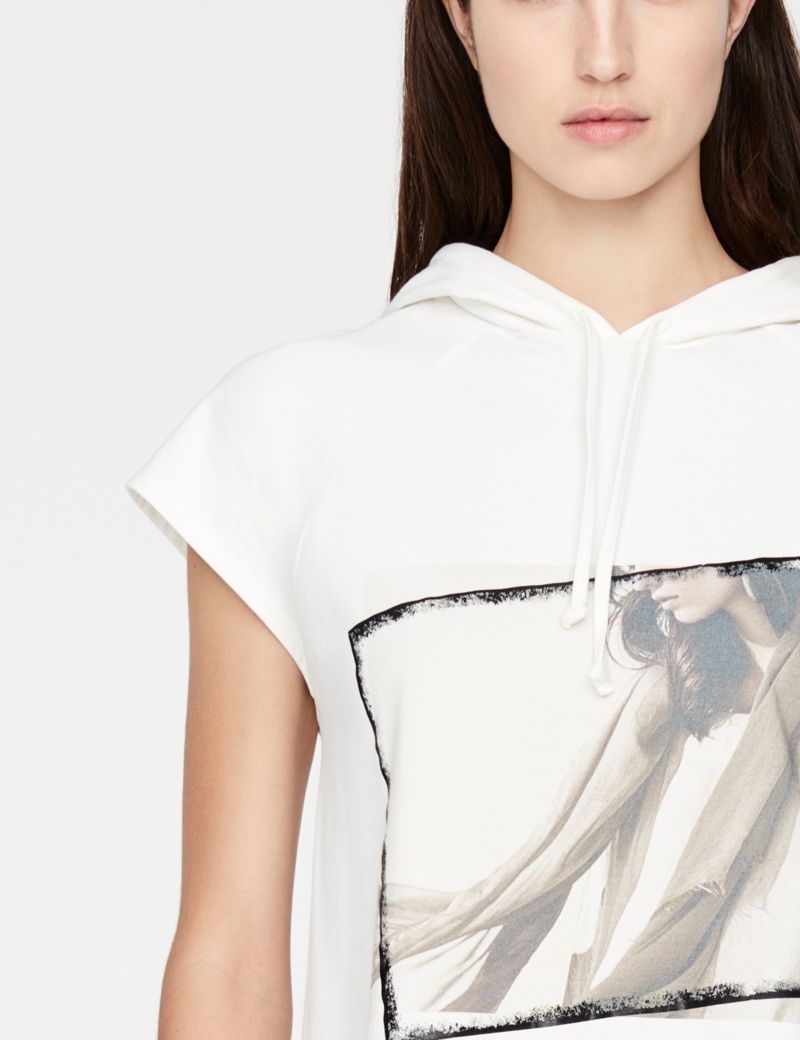 Sarah Pacini My T-hoodie