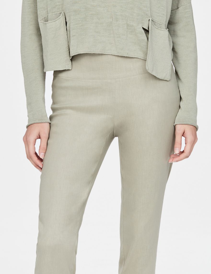 Sarah Pacini Hose - Soumia