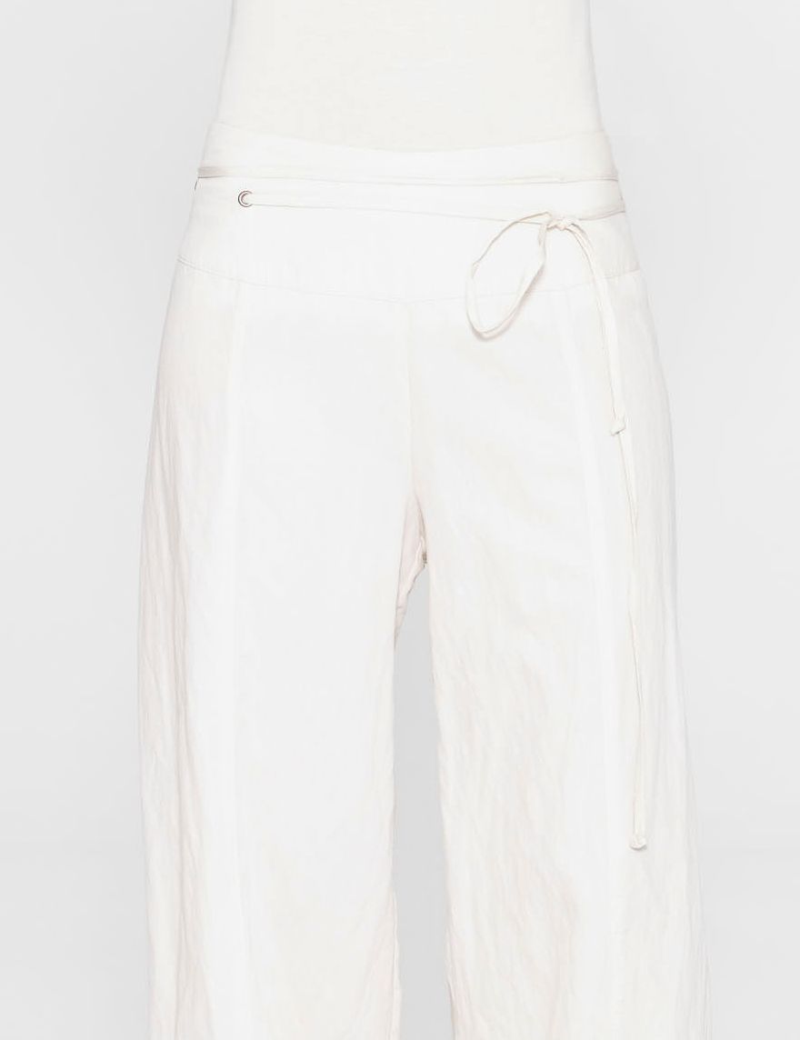 White viscose wide leg pants by Sarah Pacini