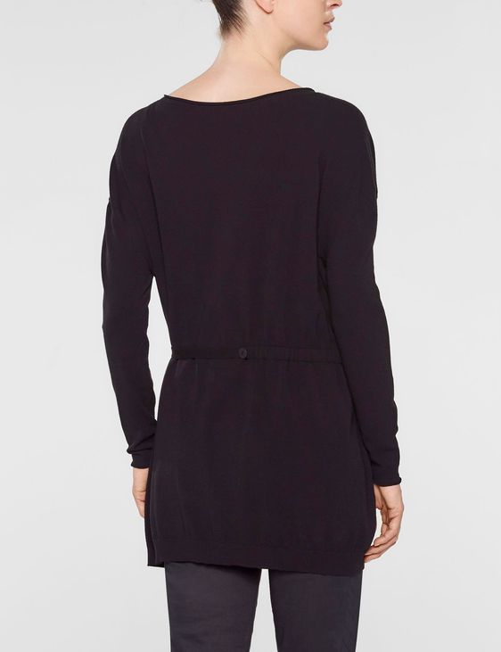 Sarah Pacini Pull long à col en v, ceinture souple