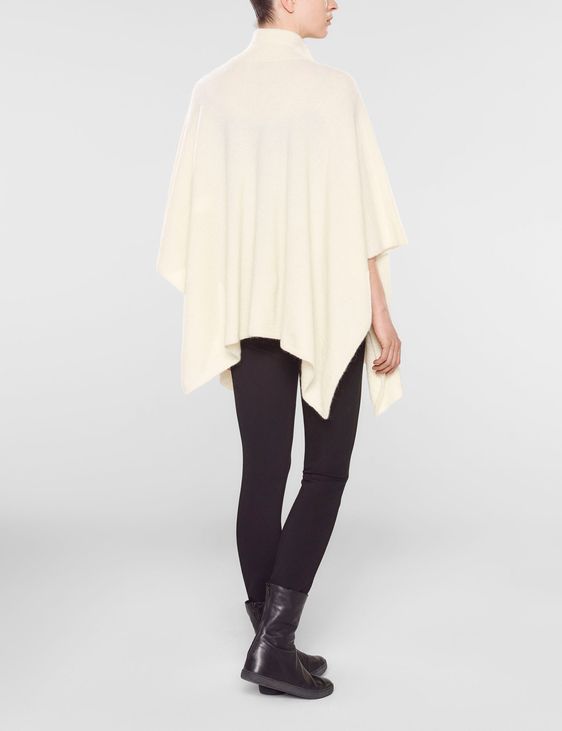 Sarah Pacini Poncho avec col de chemise