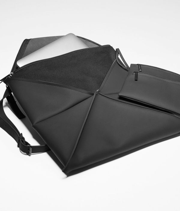 Sarah Pacini Große laptoptasche