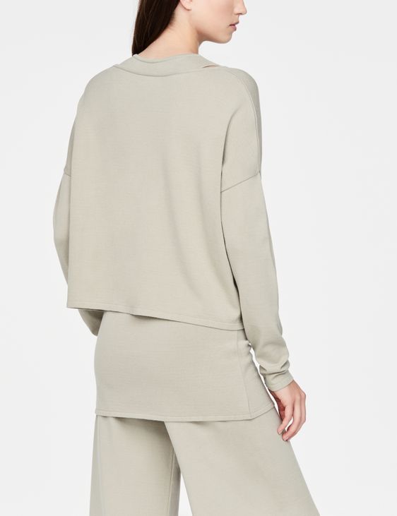 Sarah Pacini Pull court - free time