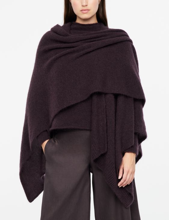 Sarah Pacini Poncho - hood