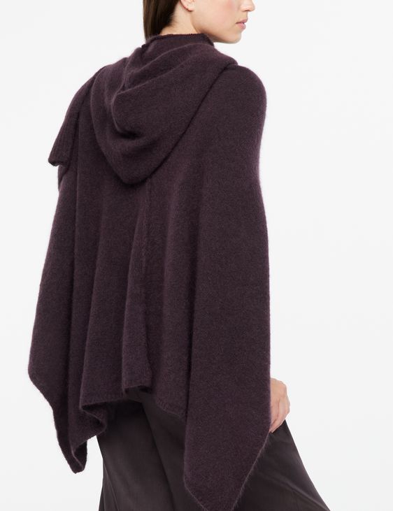 Sarah Pacini Poncho - hood
