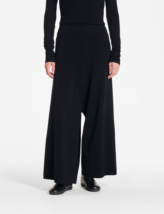 Sarah Pacini Gebreide broek – geknipt en genaaid