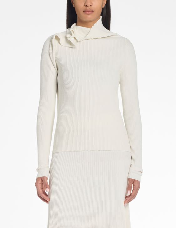 Sarah Pacini Asymmetrischer Pullover – originelles Bündchen