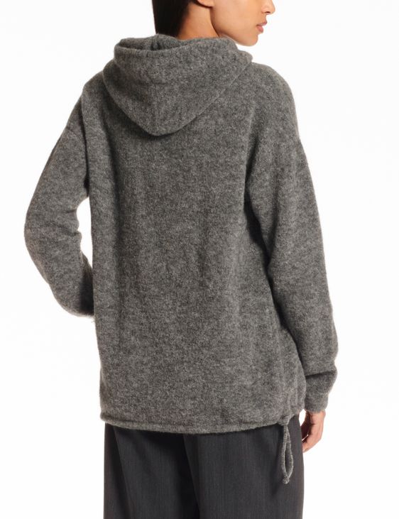 Sarah Pacini Gender Neutral sweater – Morse code