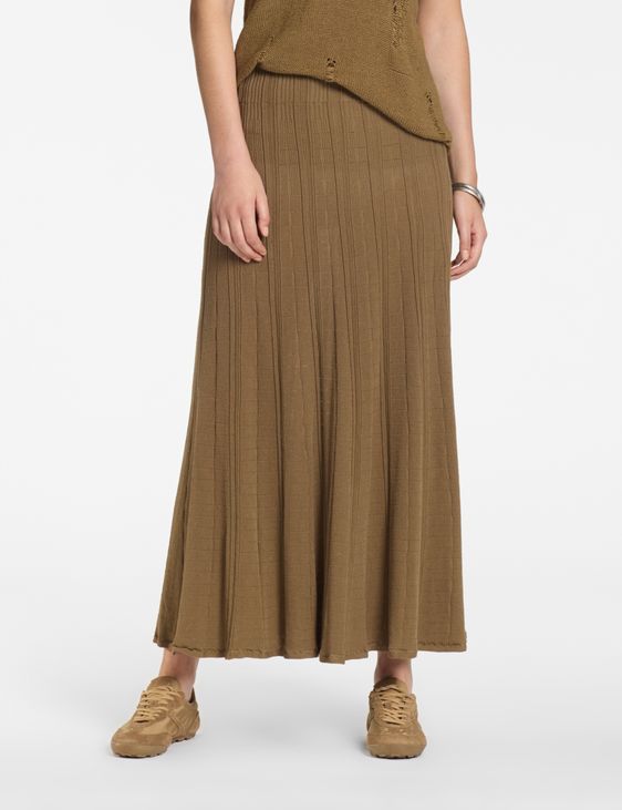 Sarah Pacini Long skirt – knitted