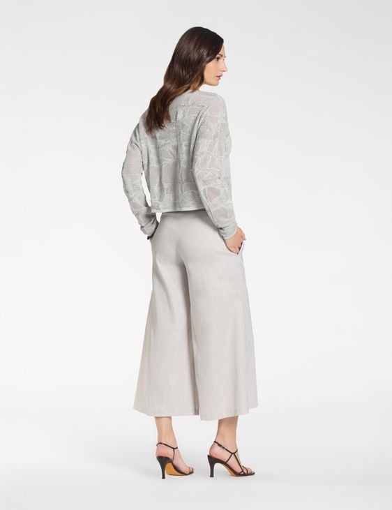 Sarah Pacini V-neck sweater – two-tone jacquard