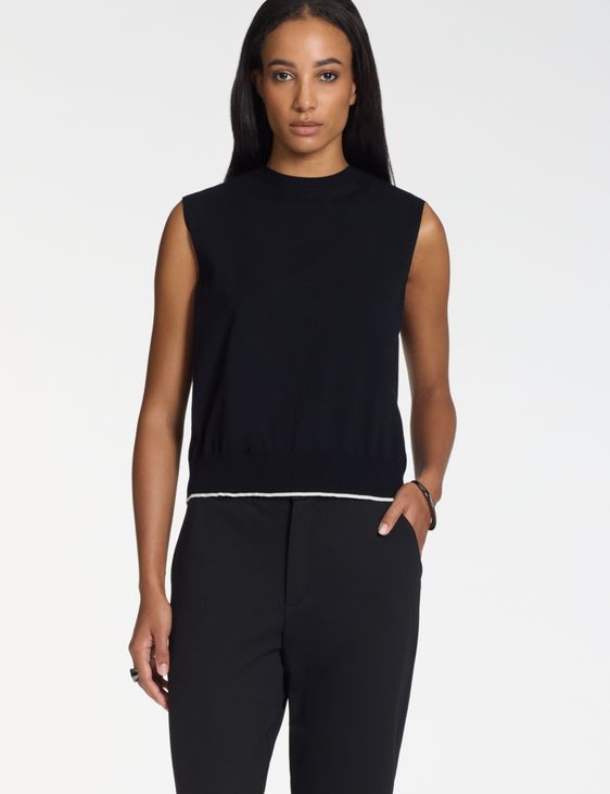Sarah Pacini Sleeveless sweater – black trim