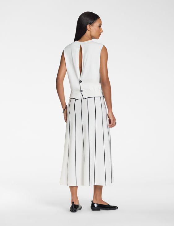 Sarah Pacini Long knit skirt – contrast lines