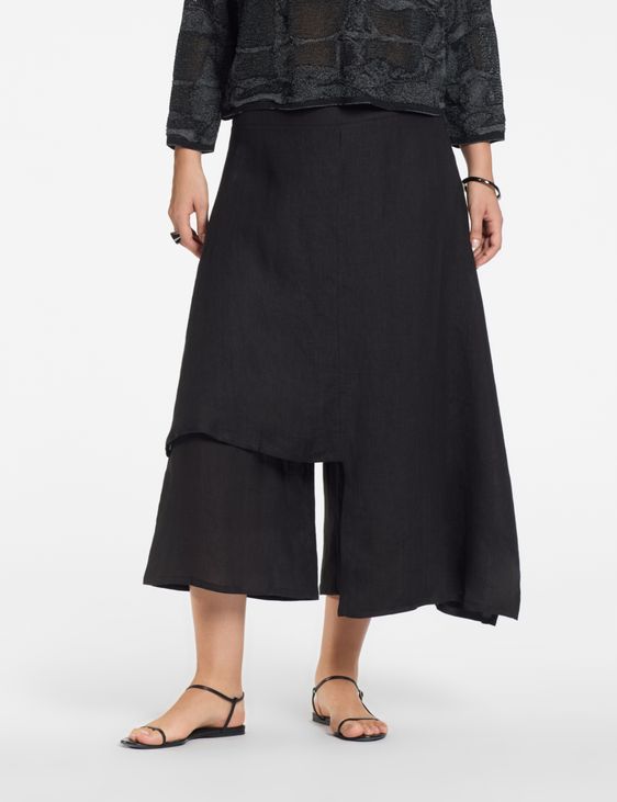 Sarah Pacini Linen pants – layered look