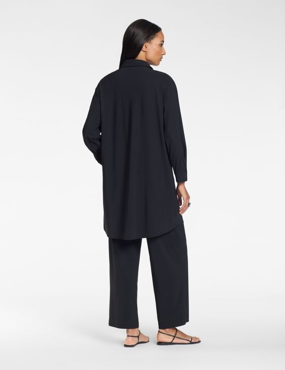 Sarah Pacini Hemdjurk – techno-textiel