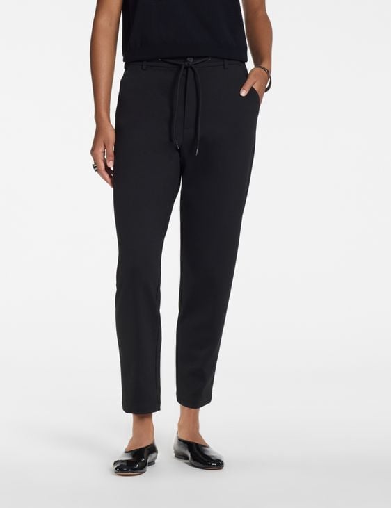 Sarah Pacini Lässige Hose – genderneutral