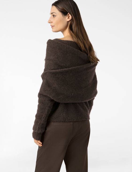 Sarah Pacini SJAAL MET MOUWEN – NAADLOZE MOHAIR