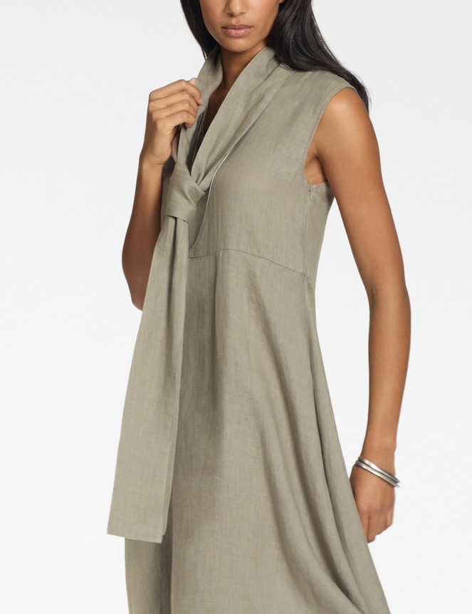 Sarah Pacini Look 050