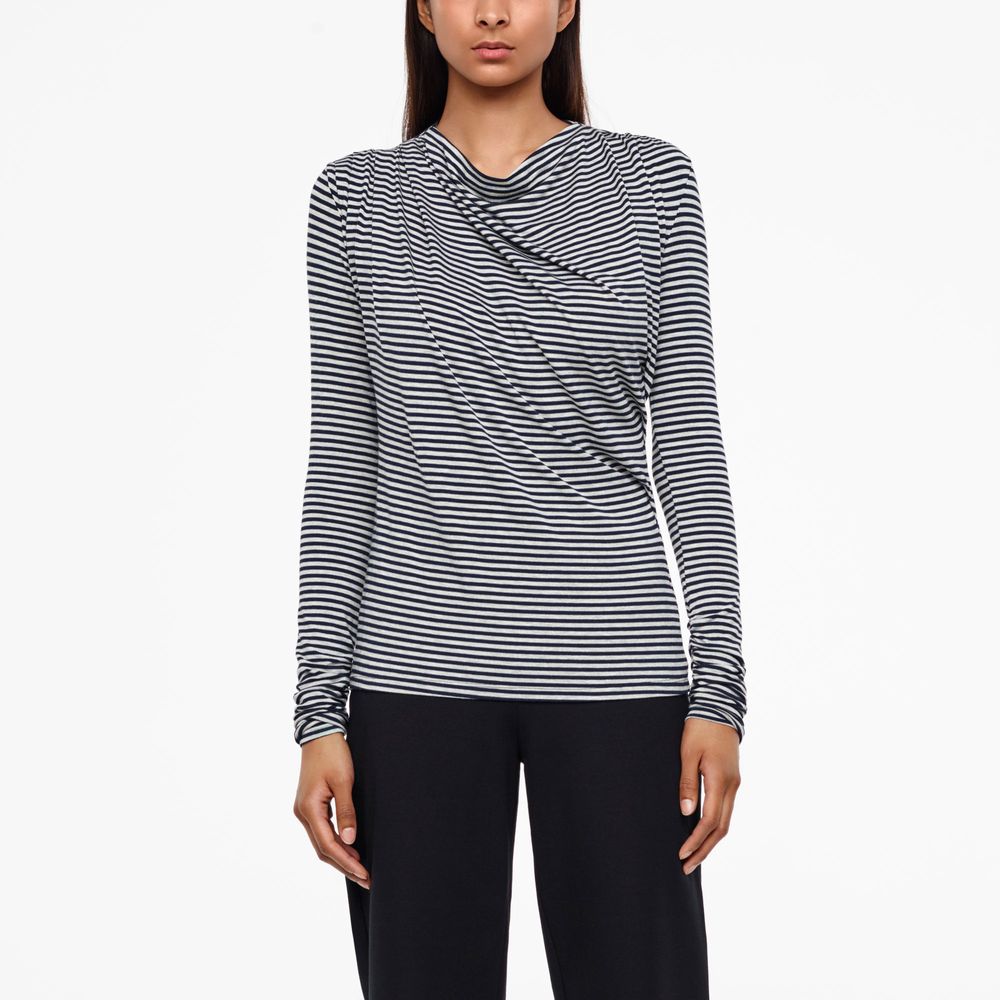 Sarah Pacini TOP - GATHERED DETAILS