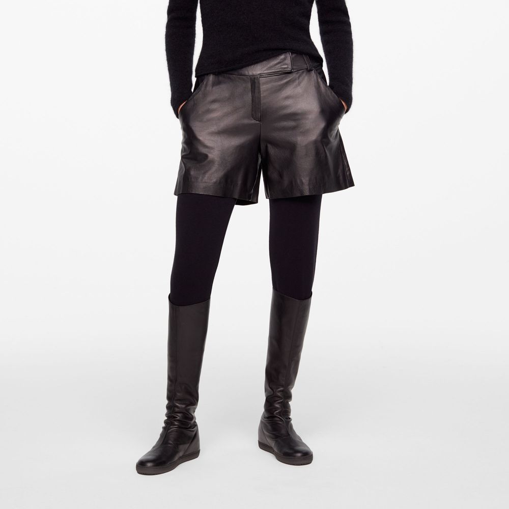 Sarah Pacini LEREN SHORT