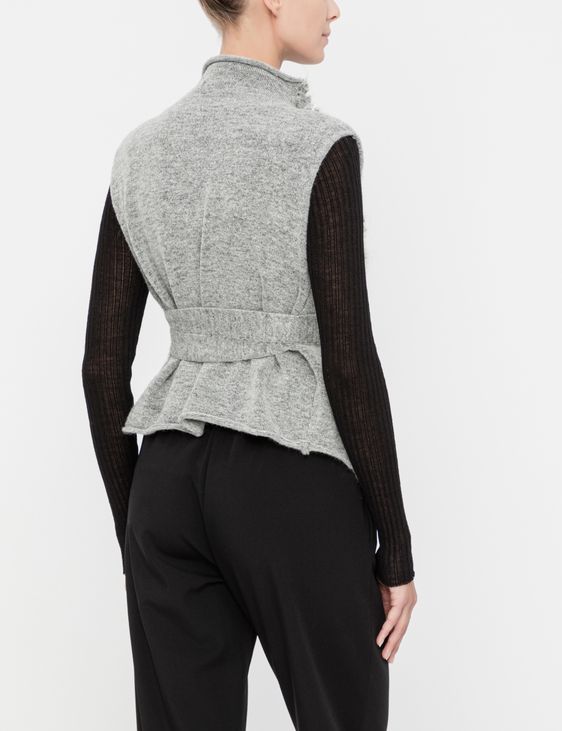 Grey short sleeveless cardigan by Sarah Pacini