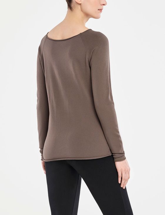 Taupe viscose boat neck sweater by Sarah Pacini