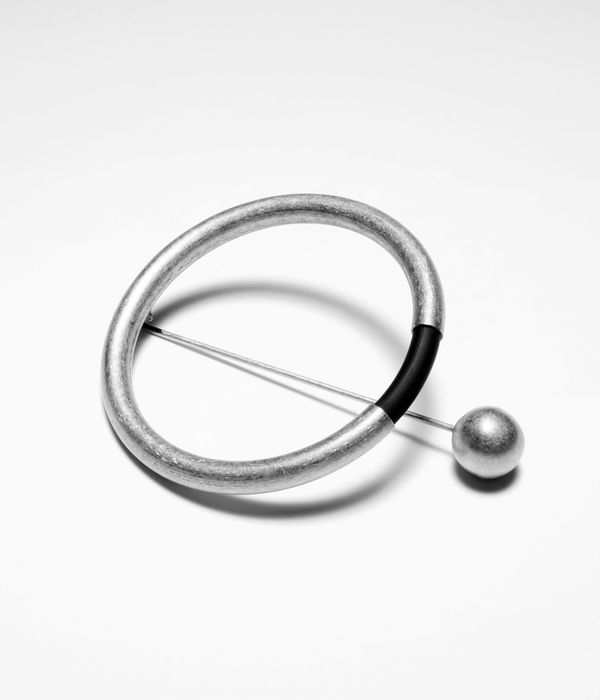 Schelden Overeenkomstig met kust Zilveren zilveren broche - cirkelvormig ontwerp - Sarah Pacini