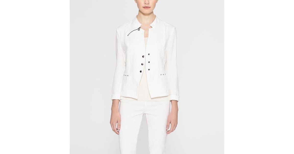 White linen linen short jacket by Sarah Pacini