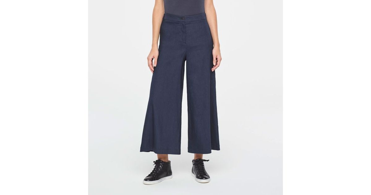 Blue linen linen gaucho pants by Sarah Pacini