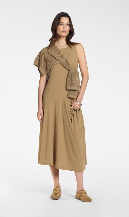 Sarah Pacini Look 028