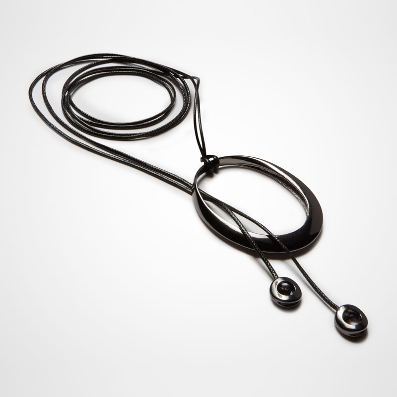 Sarah Pacini LARIAT – ÉLLIPSE De face