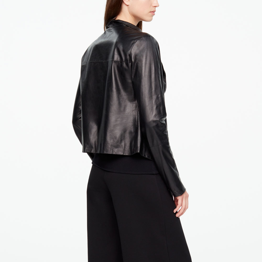 Sarah Pacini VESTE EN CUIR - COL BÉNITIER Derrière