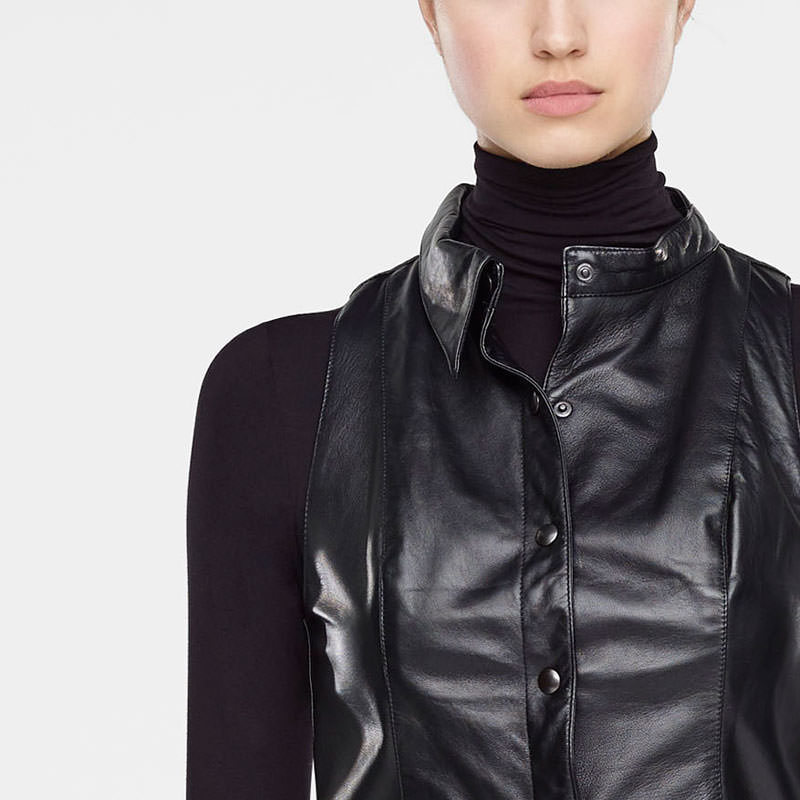 Sarah Pacini VESTE SANS MANCHES De face