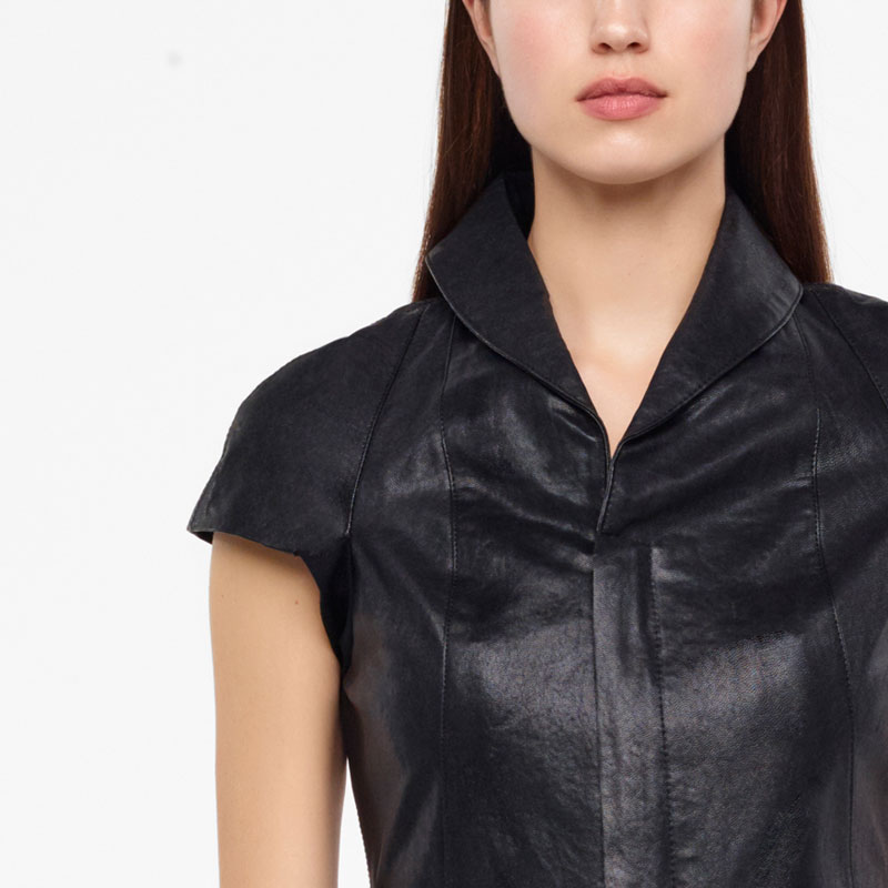 Sarah Pacini VESTE COURTE EN CUIR De face