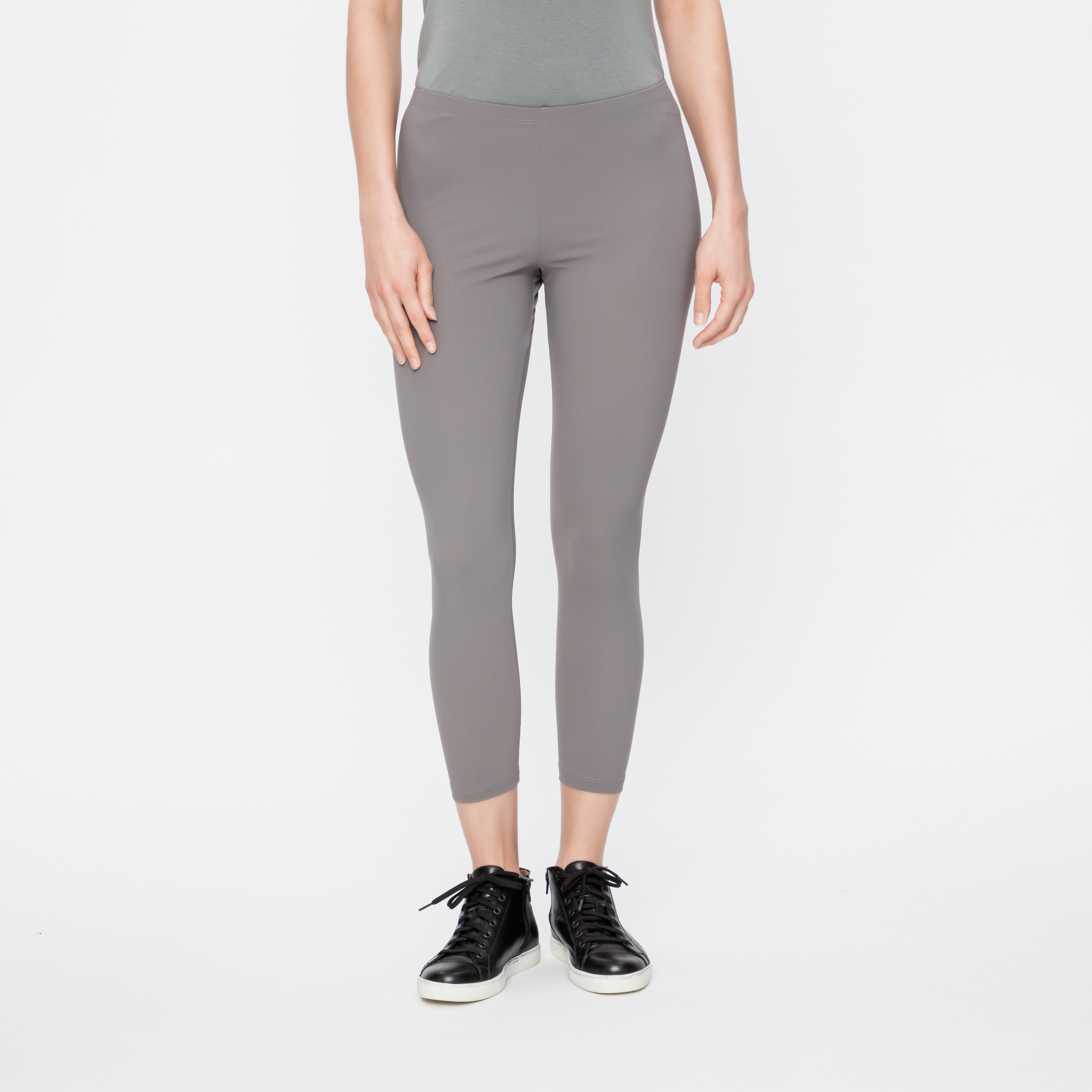 lululemon grey cropped leggings